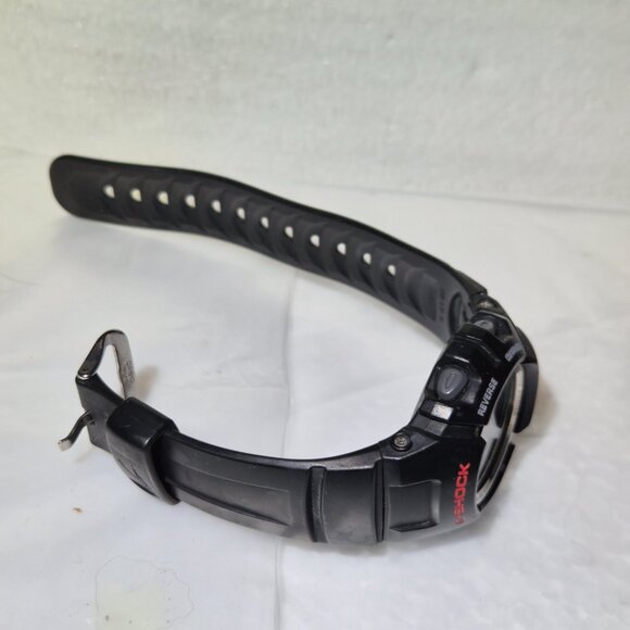 Casio G Shock Black digital in great shape - Picture 7 of 11
